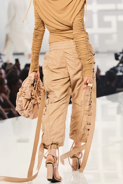Look 59